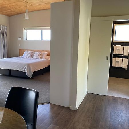 Chalets At Okurukuru ニュープリマス エクステリア 写真